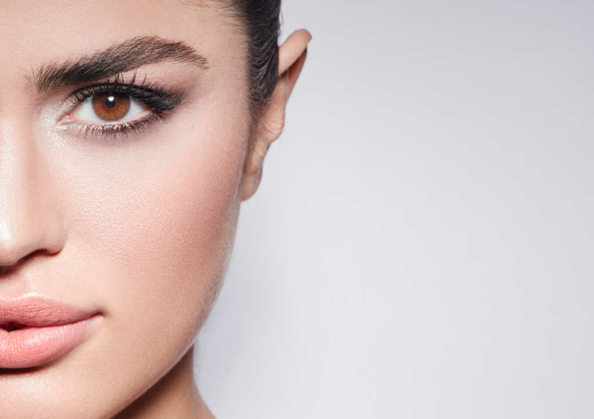 The Browery Augenbrauen und Wimpern Service bei Ludwig Beck