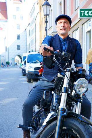 Manoli_Look_of_the_week_1